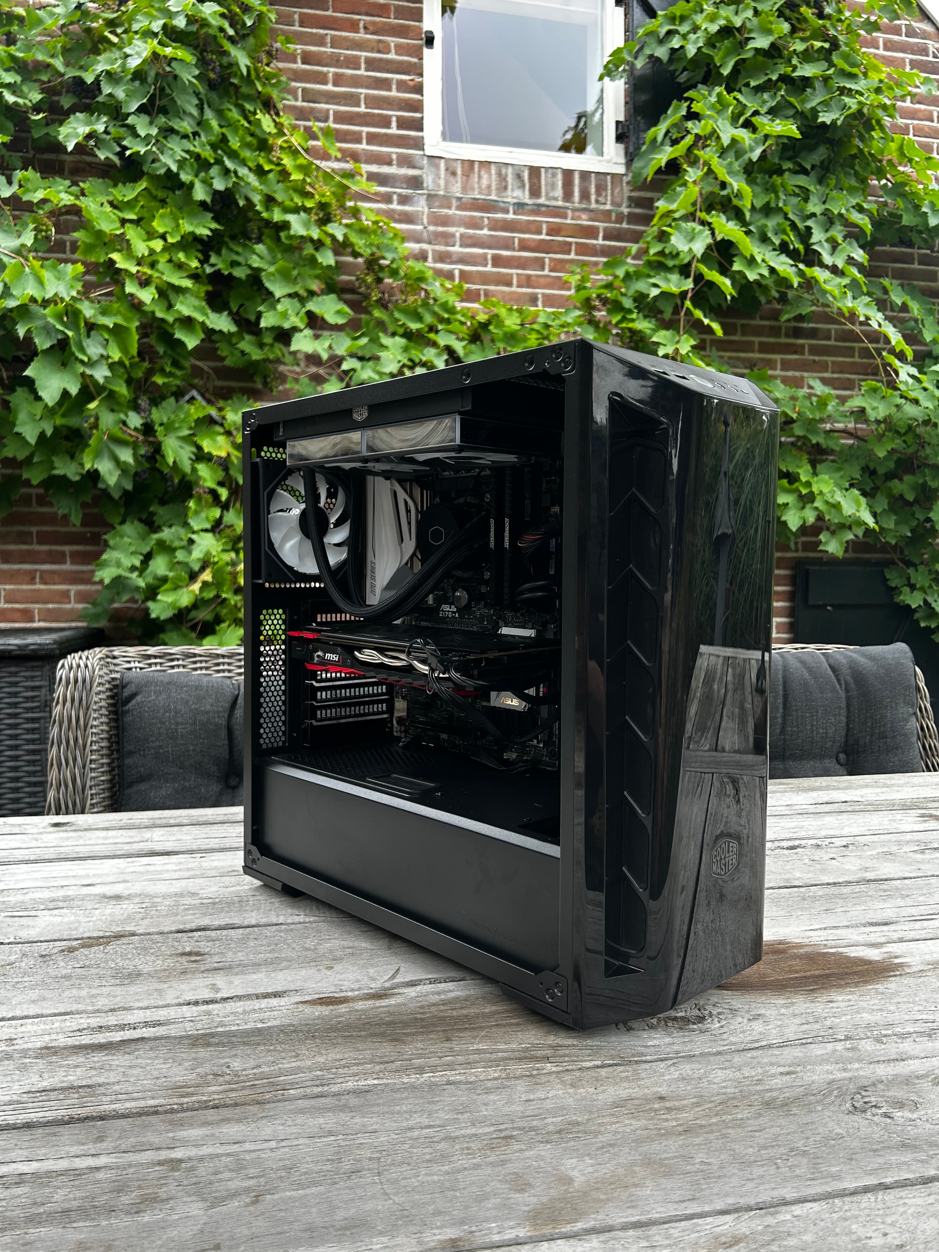 i7-6700K (GTX 1070 8GB)
